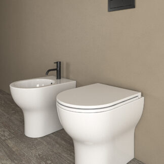 Set completo vaso e bidet sanitari a terra con copriwater Free